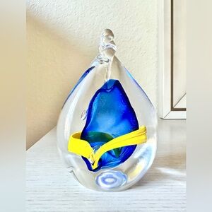 VINTAGE ADAM JABLONSKI BLUE TEARDROP CRYSTAL PAPERWEIGHT ART GLASS  - POLAND